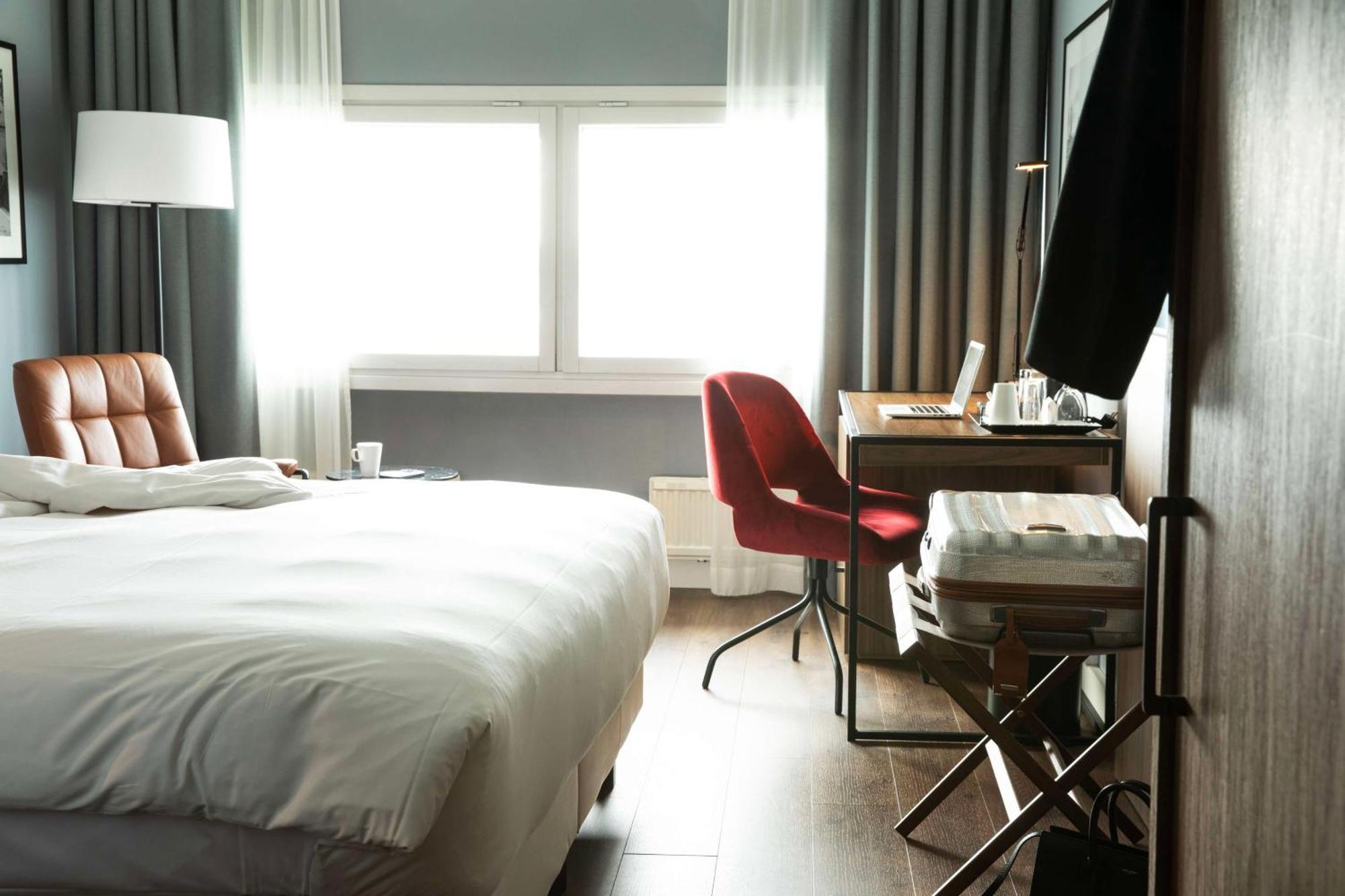 Radisson Blu Airport Terminal Hotel Arlanda Bagian luar foto A room at the hotel