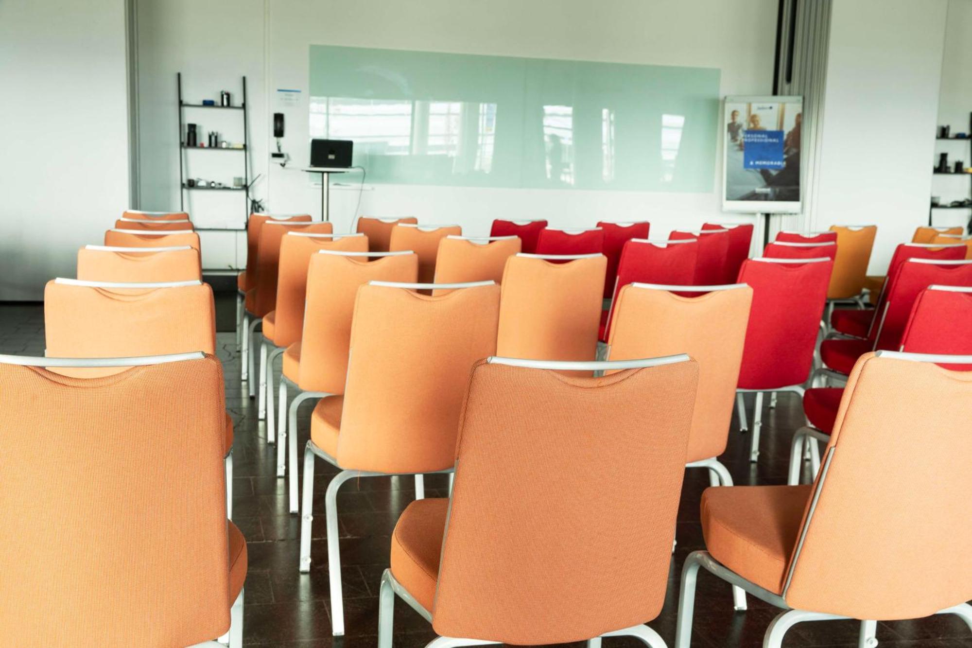 Radisson Blu Airport Terminal Hotel Arlanda Bagian luar foto The conference hall of the hotel